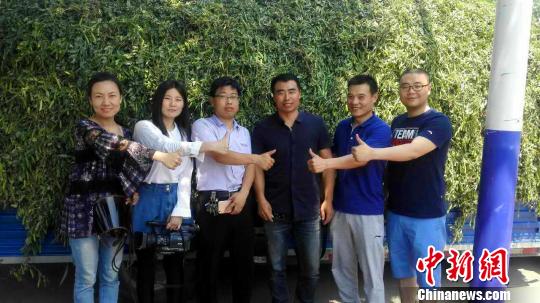 河北昌黎“豌豆哥”大火救人火遍朋友圈 网友纷纷点赞